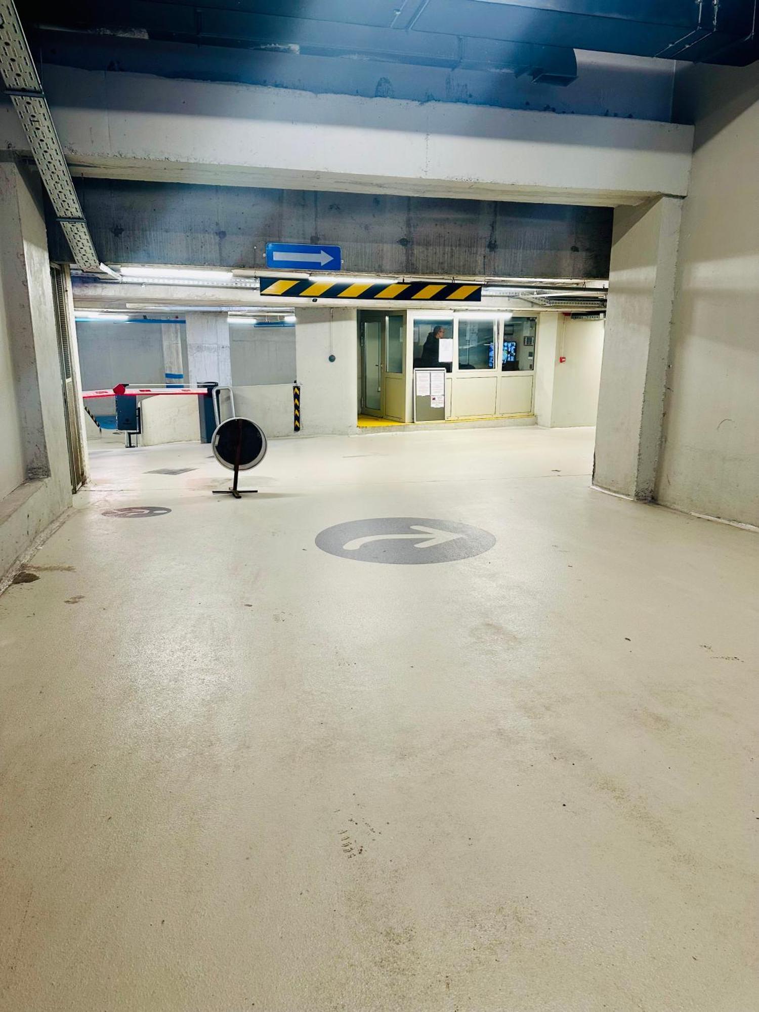 Karat With Parking Garage * Sarajevo